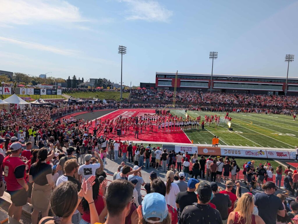 Tailgate-Rouge&Or-13